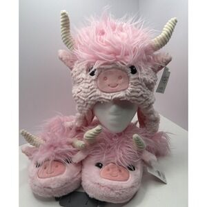 Cedarwood Threads Pink Fuzzy Cow Animal Youth Slippers Size 6-7 and Hat - New